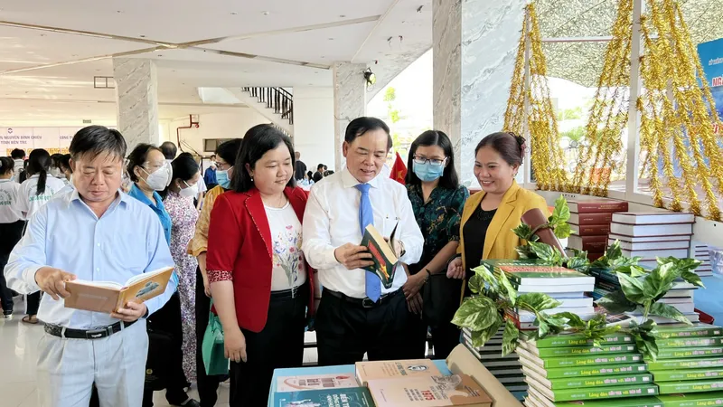 Bến Tre khai mạc Ngày Sách và văn hóa đọc năm 2022