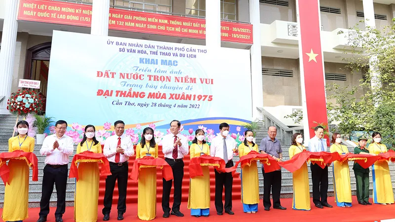 Cần Thơ: Trưng bày chuyên đề Đại thắng mùa Xuân 1975