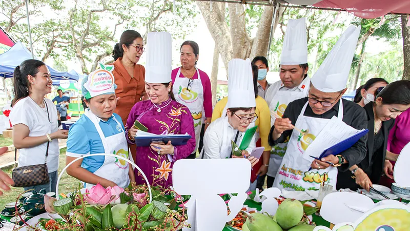 Sau lễ hội xoài, doanh số bán hàng đạt khoảng 3 tỷ đồng