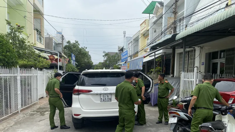 Cơ quan CSĐT khám xét nhà của đối tượng