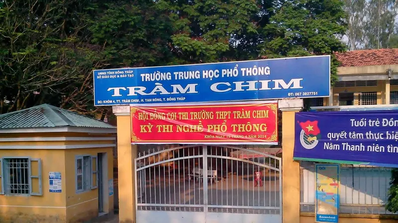 Trường THPT Tràm Chim, nơi thầy L. bị đột quỵ