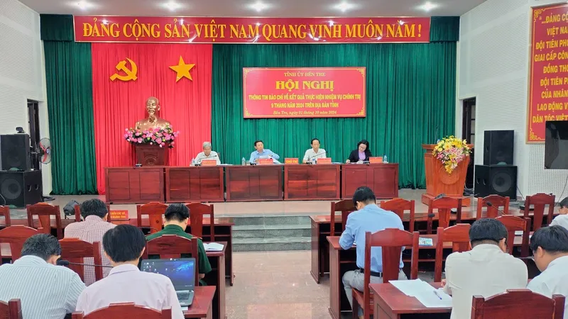 Tỉnh uỷ Bến Tre tổ chức Hội nghị thông tin báo chí quý 4-2024.