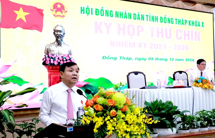 Phó Bí thư Thường trực Tỉnh uỷ, Chủ tịch HĐND tỉnh Đồng Tháp Phan Văn Thắng phát biểu khai mạc tại kỳ họp HĐND tỉnh