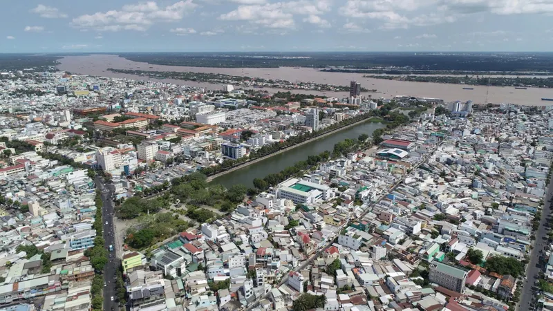 Thành phố Mỹ Tho nhìn từ trên cao. Ảnh: BẮC BÌNH