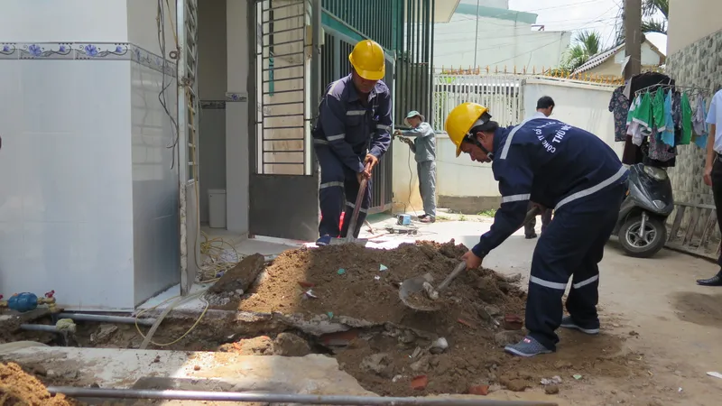 TPHCM miễn tiền nước cho người nghèo và khu cách ly