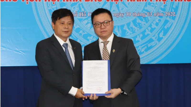 Nhà báo Trần Trọng Dũng làm Phó Chủ tịch Hội Nhà báo Việt Nam phụ trách phía Nam