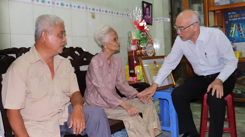Cảm ơn những hy sinh, cống hiến của người cao tuổi tiêu biểu