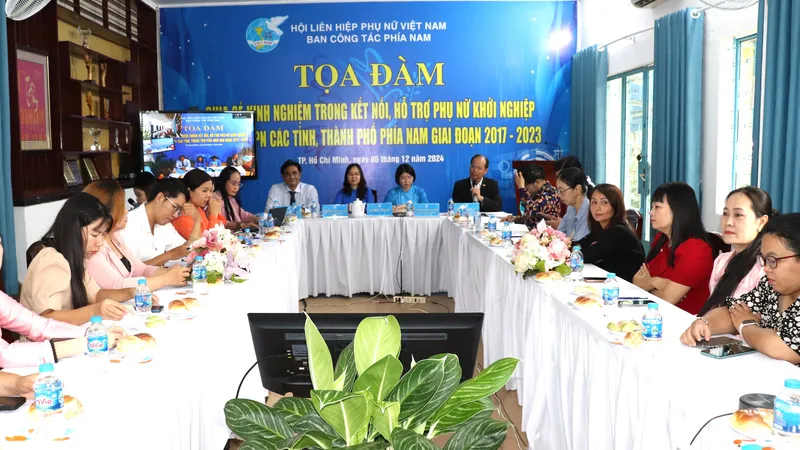 Các đại biểu tham dự tọa đàm tại điểm cầu TPHCM