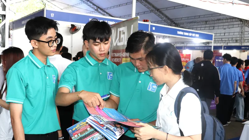 Chương trình kết nối nguồn nhân lực với nhà tuyển dụng thu hút nhiều người trẻ tham gia
