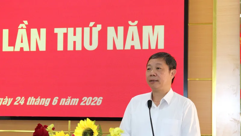 Đồng chí Dương Anh Đức - Trưởng Ban Tuyên giáo và Dân vận Thành ủy TPHCM phát biểu tại hội nghị