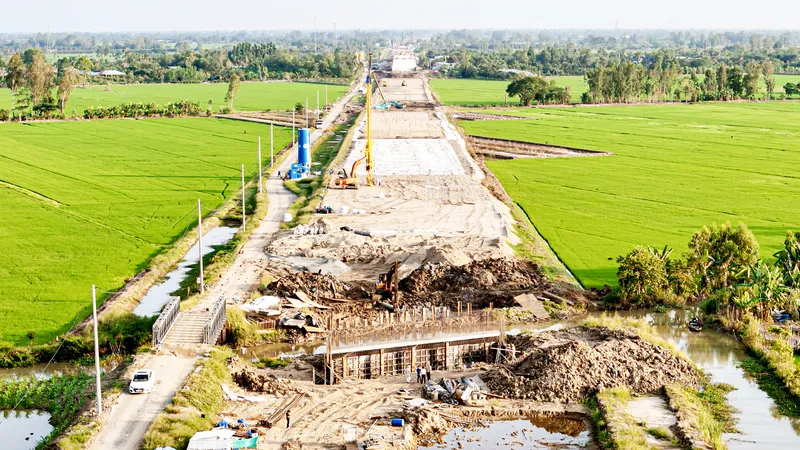 Dự án trễ, trách nhiệm mờ