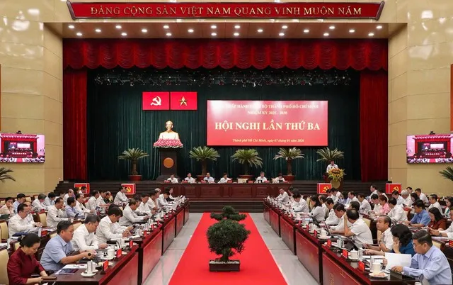 Định vị trung tâm dịch vụ cao cấp