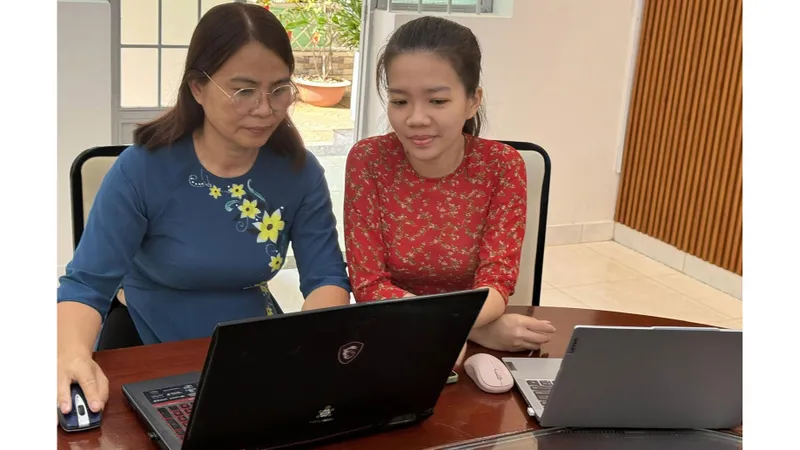 Chật vật cập nhật thông tin tuyển sinh đầu cấp