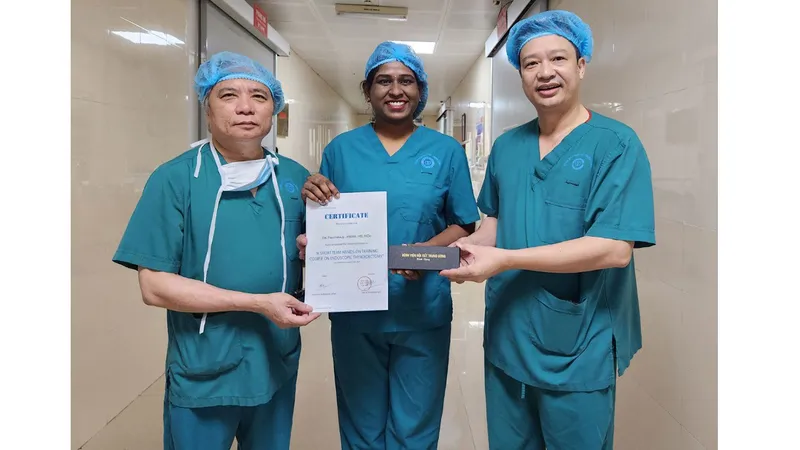 Bác sĩ "nội" xuất ngoại - Bài 2: Chinh phục bằng năng lực