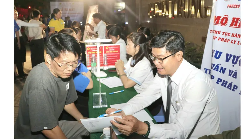 Khai thác “trợ lý số”, tăng tiện ích phục vụ người dân