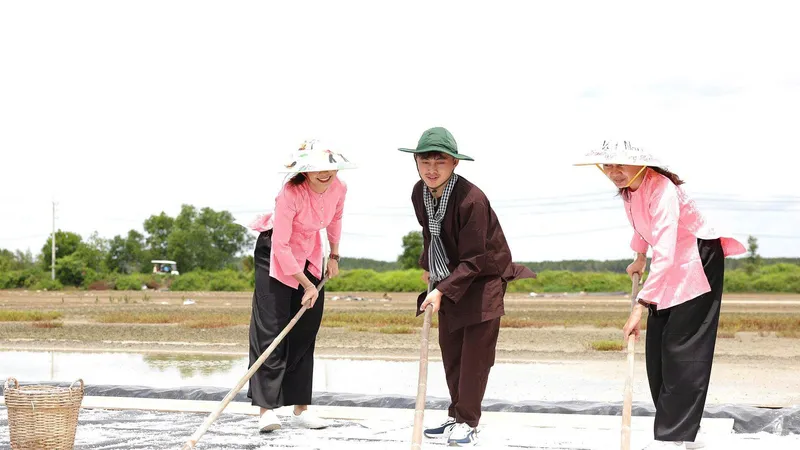 Nghề muối chuyển mình