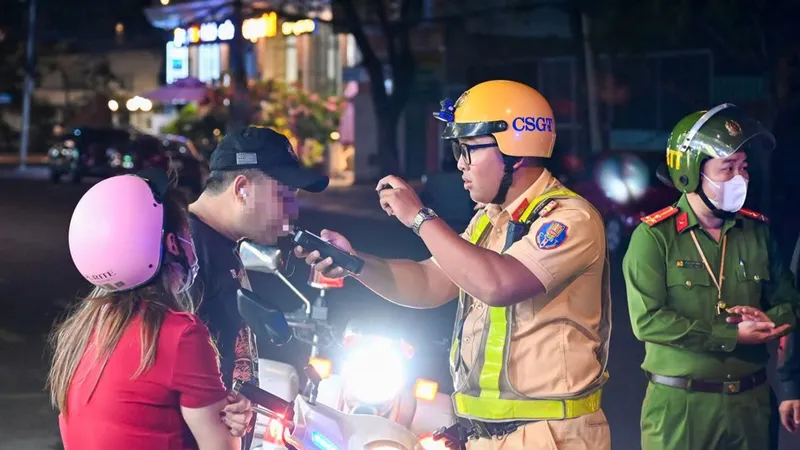 Đề xuất tăng mạnh thẩm quyền xử phạt vi phạm giao thông