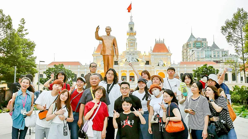 Nửa thế kỷ Thành phố mang tên Chủ tịch Hồ Chí Minh