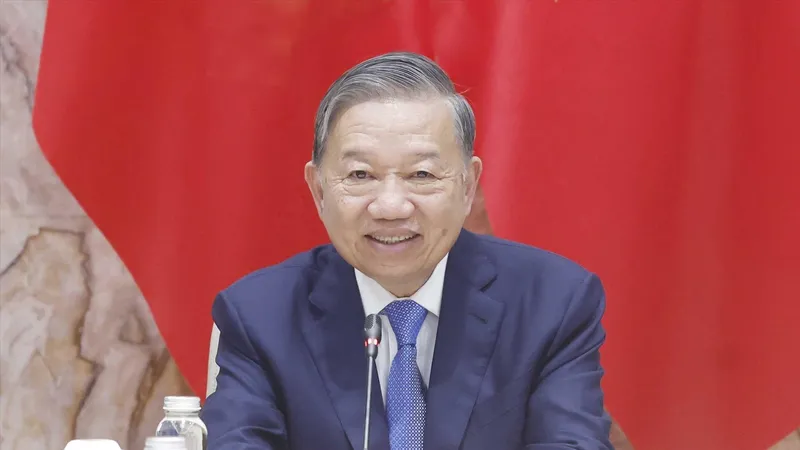 Tổng Bí thư, Chủ tịch nước Tô Lâm điện đàm với Tổng thống Liên bang Thụy Sĩ