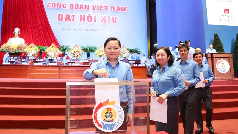 Người lao động là trung tâm của mọi hoạt động công đoàn