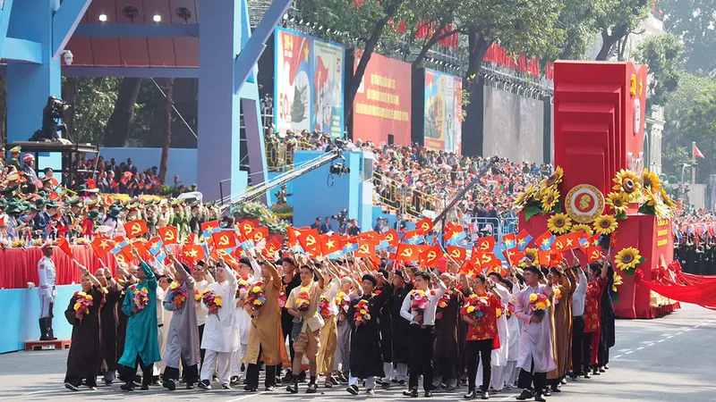Đảng bộ, Chính quyền và Nhân dân Thành phố Hồ Chí Minh thực hiện trọn vẹn ước mong độc lập, thống nhất non sông của Chủ tịch Hồ Chí Minh