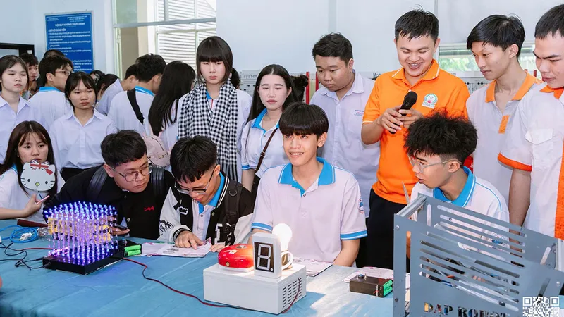 Chủ động “rẽ lối” học nghề