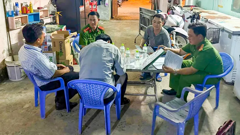 Xóa các tụ điểm ma túy, làm sạch địa bàn