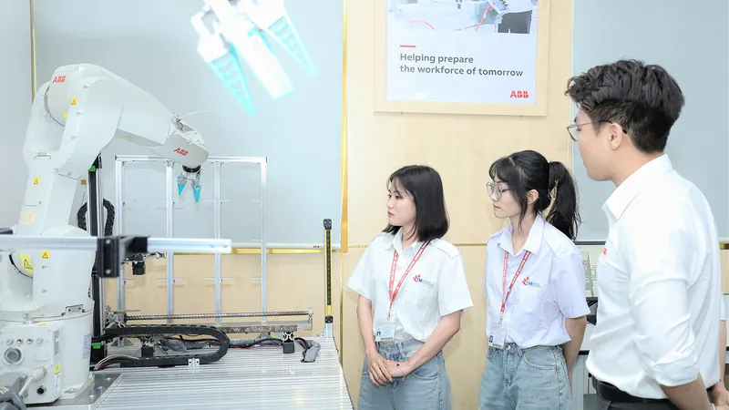 Tạo môi trường để người trẻ cống hiến