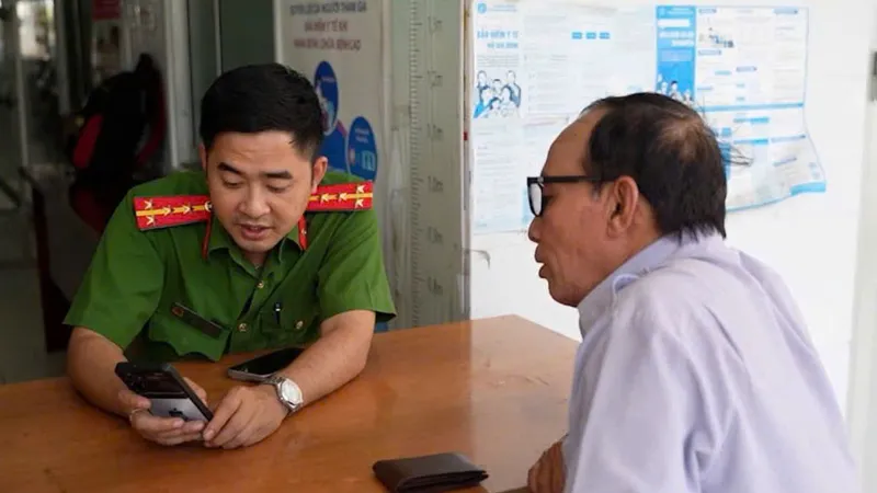 Người dân đồng hành làm sạch dữ liệu dân cư