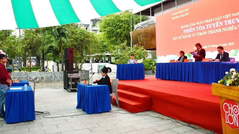 Tuyên truyền pháp luật qua phiên tòa giả định