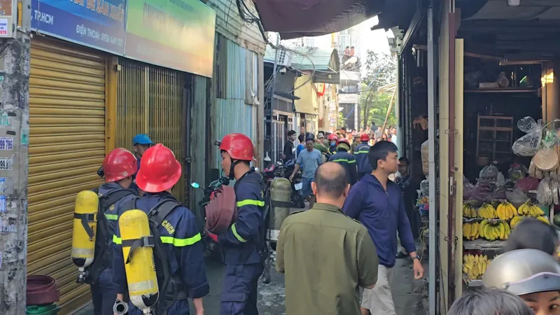 TPHCM: Cháy nhà trong hẻm khiến một người tử vong