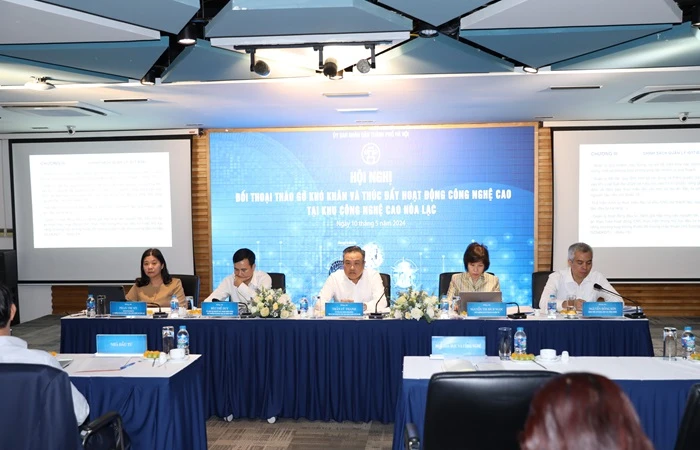Lãnh đạo TP Hà Nội đối thoại với các nhà đầu tư Khu CNC Hòa Lạc