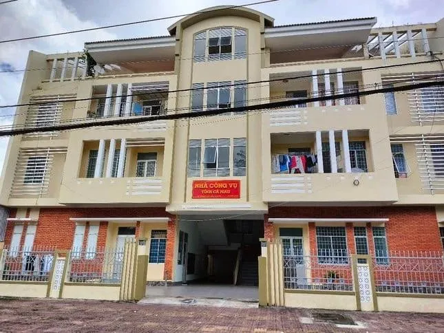 Công chức, viên chức tại địa phương sáp nhập được thuê nhà ở công vụ nếu đi làm xa từ 10-30km