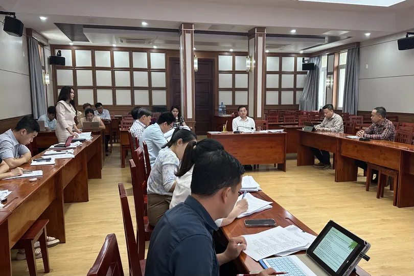 Buổi làm việc của Tổ công tác 1645 vào ngày 19-11. Ảnh: THANH HIỀN