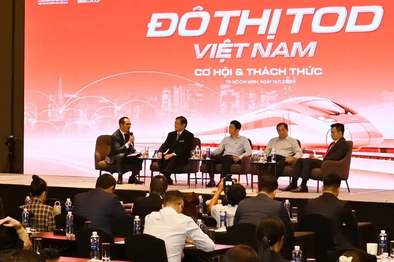 Hoàn thiện khung thể chế để TPHCM bứt phá - Bài 5: Khơi thông nguồn lực hạ tầng