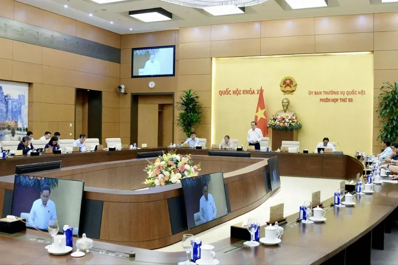 Quang cảnh một phiên họp của UBTVQH. Ảnh minh họa 