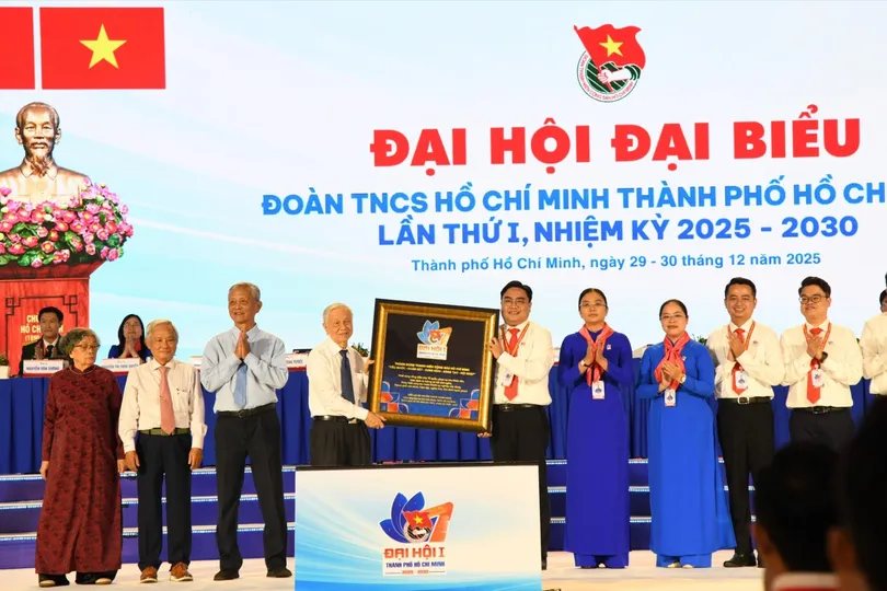 500 đại biểu dự Đại hội Đoàn TNCS Hồ Chí Minh TPHCM lần I 
