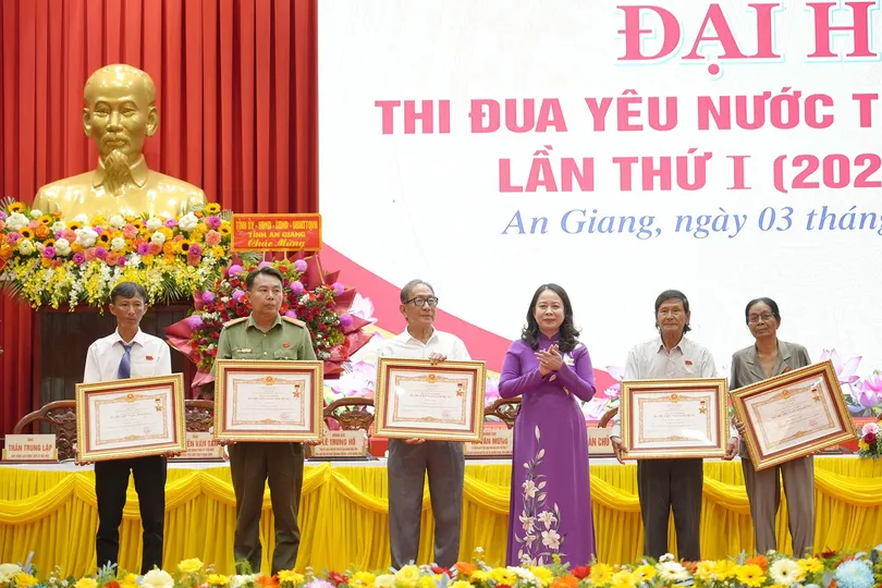 Phó Chủ tịch nước Võ Thị Ánh Xuân dự Đại hội Thi đua yêu nước tỉnh An Giang