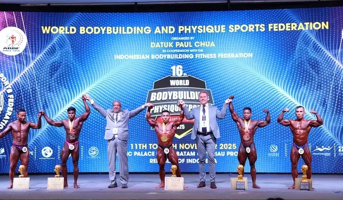 Vietnam bodybuilding team wins 4 gold medals at World Championships