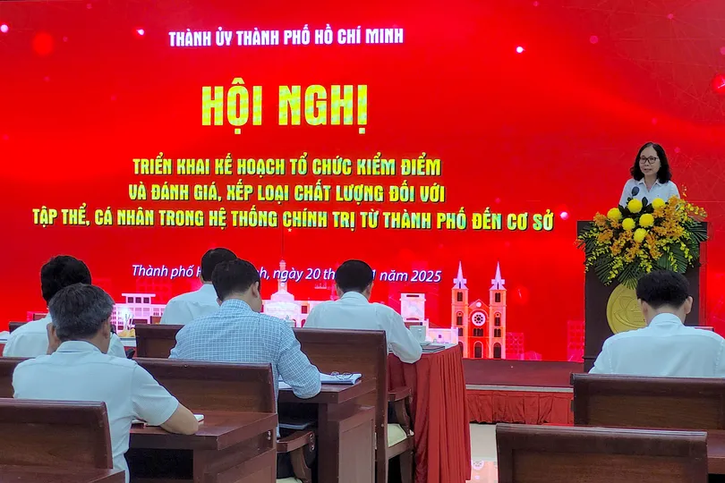 Kiểm điểm, đánh giá, xếp loại phải dân chủ, công tâm, khách quan, khoa học, đúng thực chất, chống hình thức