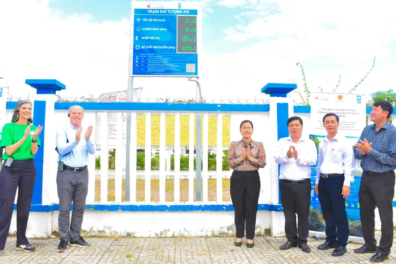 Đưa vào vận hành hệ thống cảnh báo khí tượng thủy văn tại phường Vĩnh Phước, TP Cần Thơ