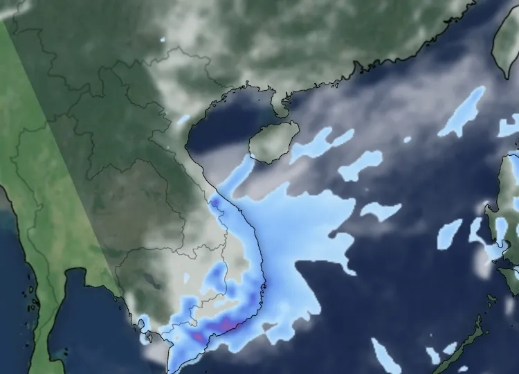 Ứng phó đợt mưa lớn ở Trung Trung bộ