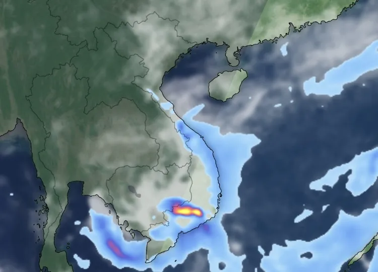 Nam bộ mưa trùng kỳ triều cường, miền Trung tiếp tục mưa lớn