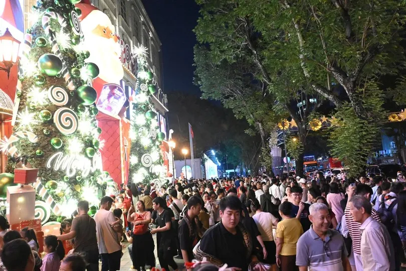 Không khí lạnh tràn về, Hà Nội trở rét