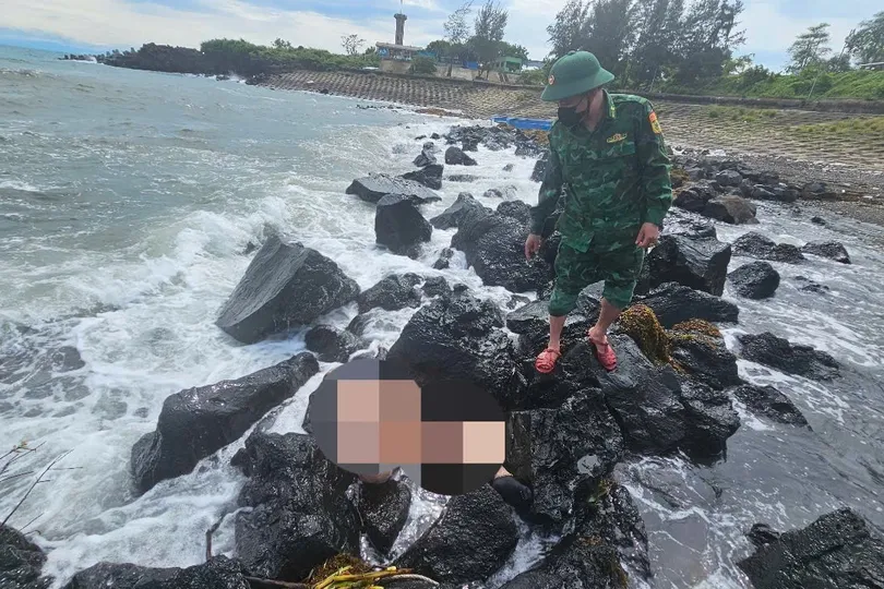 Thi thể một người phụ nữ trôi dạt vào đảo Cồn Cỏ