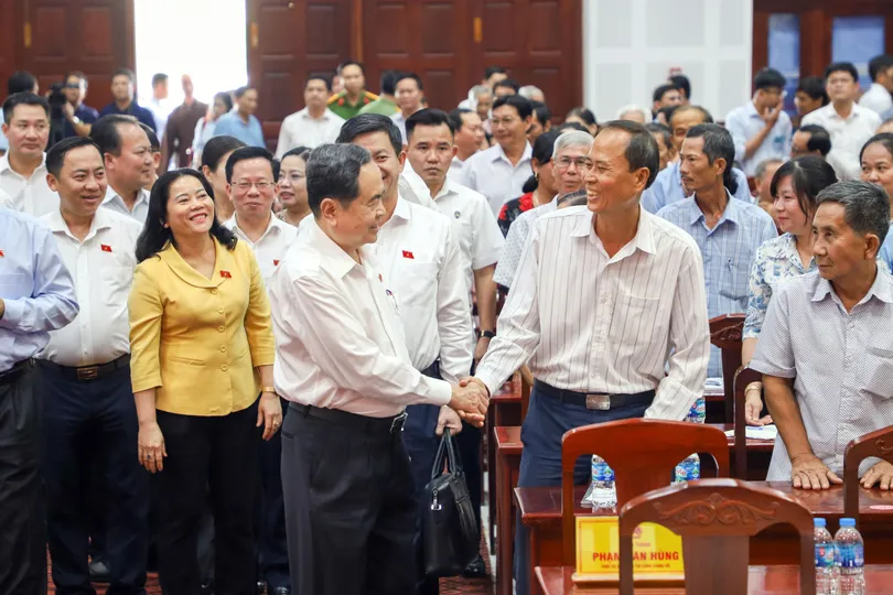 Chủ tịch Quốc hội Trần Thanh Mẫn đến tiếp xúc cử tri tại phường Vị Thanh, TP Cần Thơ