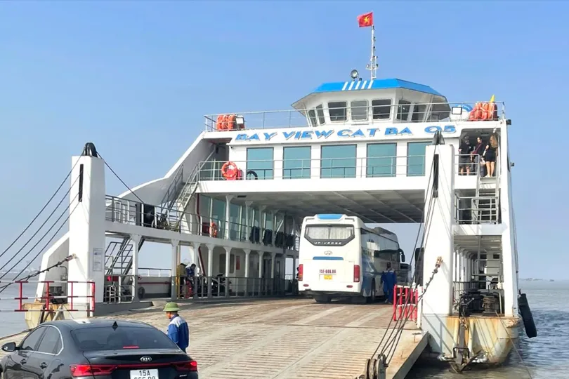 Bến phà Đồng Bài - Cái Viềng (Hải Phòng)