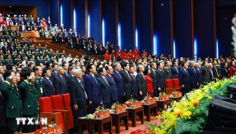 Tổng Bí thư Tô Lâm, Chủ tịch nước Lương Cường và Thủ tướng Phạm Minh Chính cùng các đại biểu tham dự Đại hội Thi đua yêu nước lần thứ XI. Ảnh: TTXVN