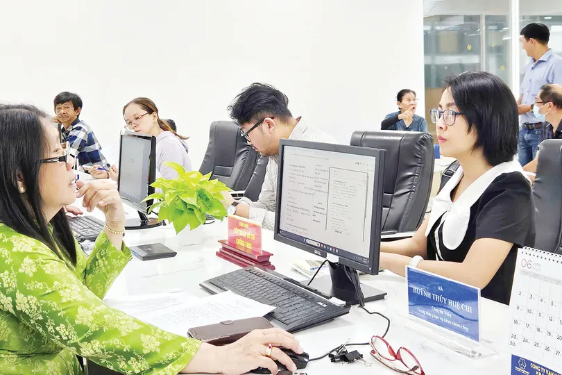 Xây dựng nền hành chính số, xóa rào cản địa giới hành chính