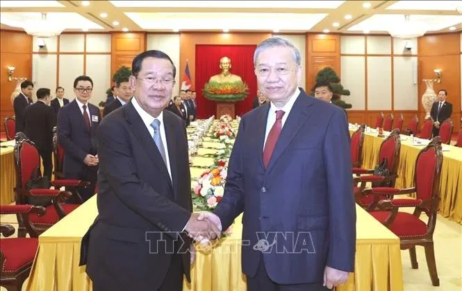 Tổng Bí thư Tô Lâm tiếp Chủ tịch Đảng Nhân dân Campuchia Hun Sen